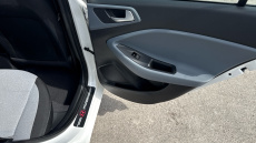 Hyundai i20 1.2 SE 5dr Petrol Hatchback